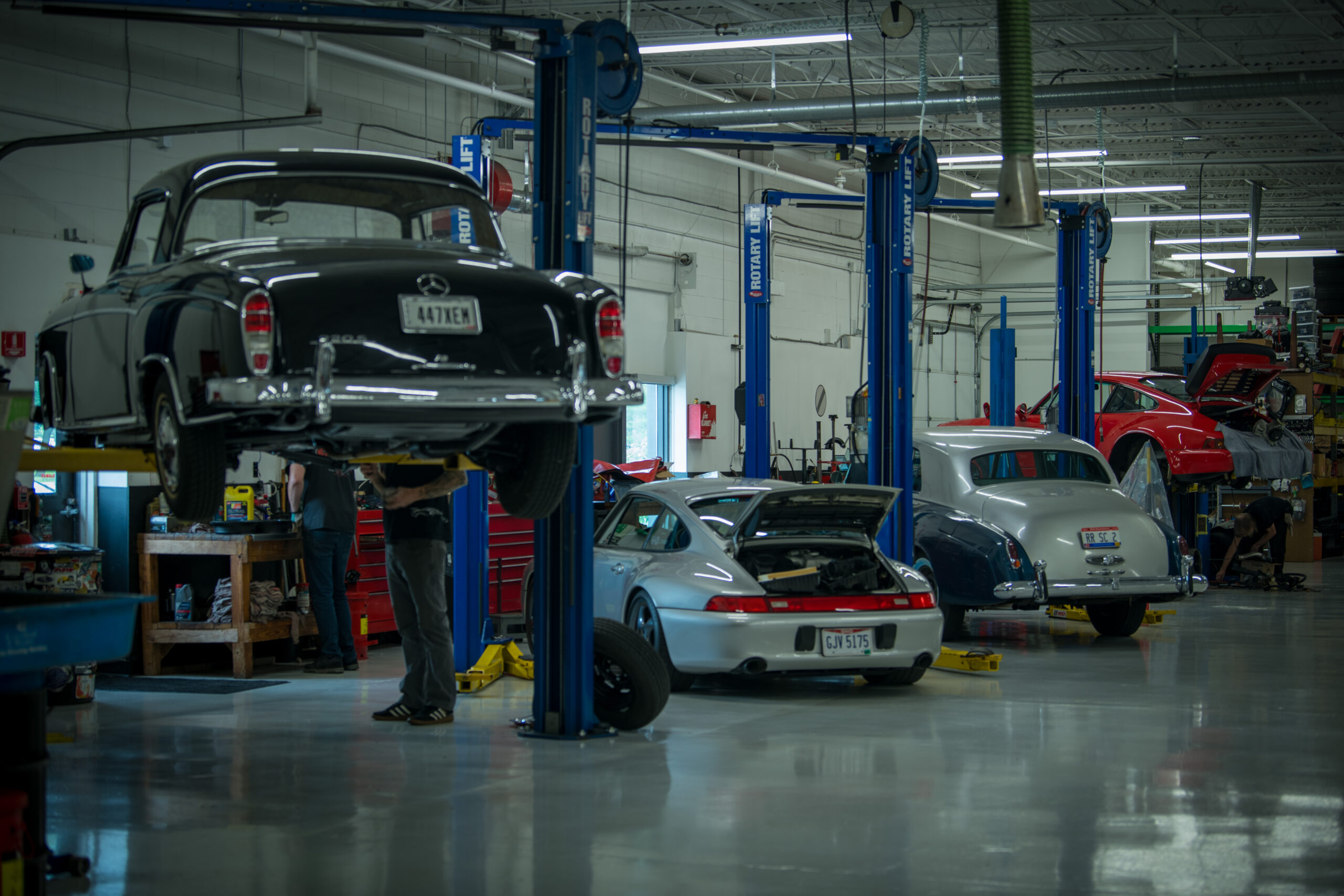 Euro000 “Technician performing European vehicle diagnostics”
